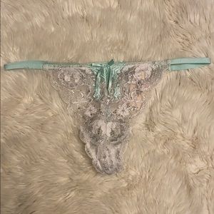 Victoria’s Secret Thong NWT